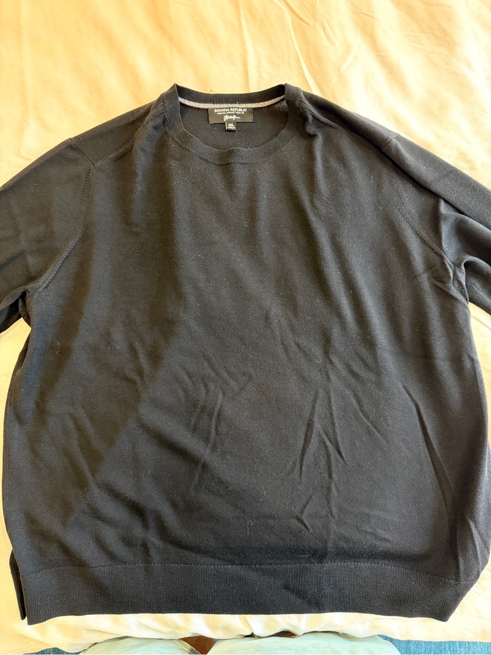 Banana Republic Men's Black Crewneck Sweater